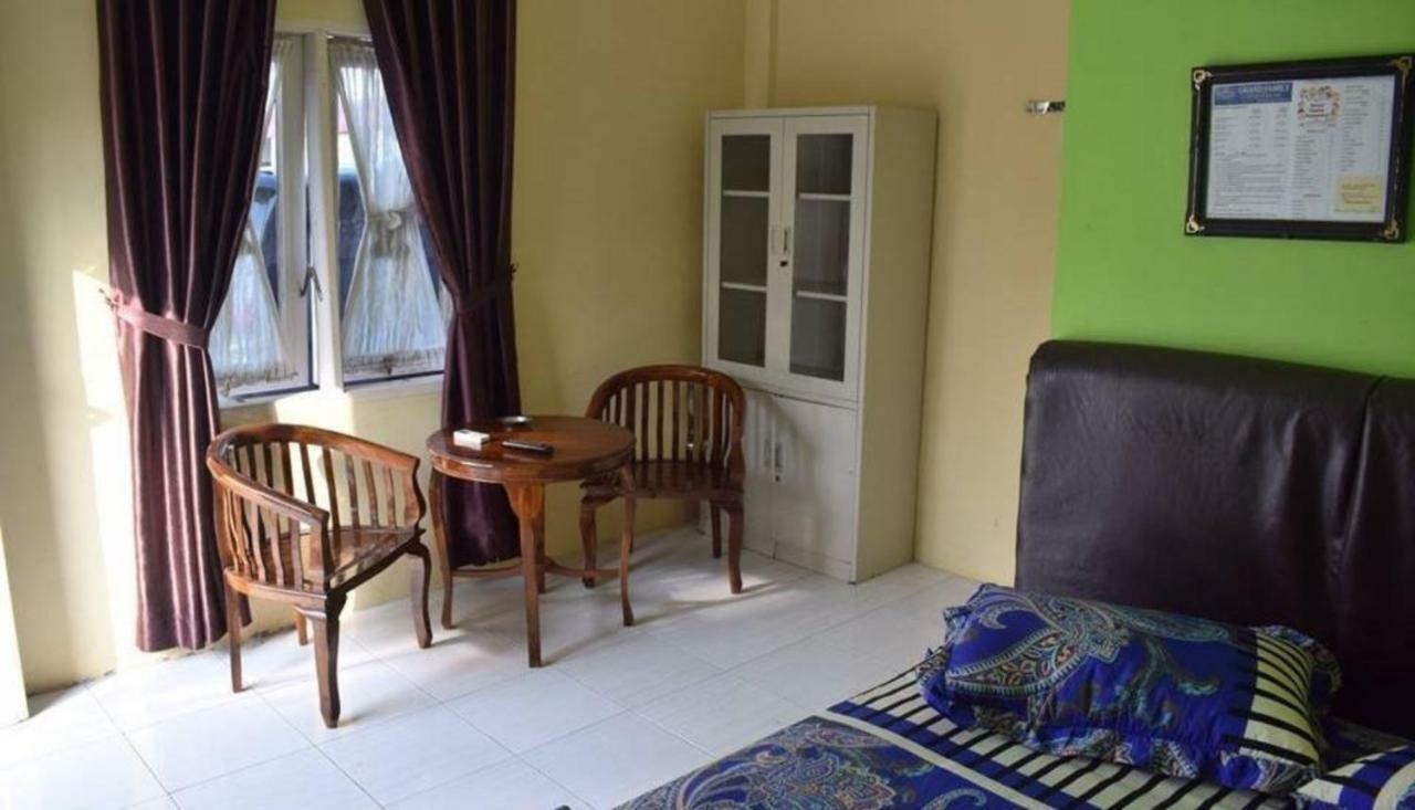 Hotel Grand Family Sungairampah Esterno foto