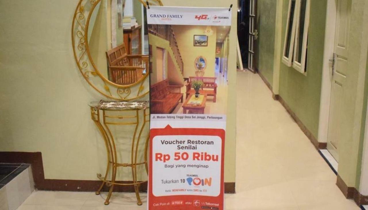 Hotel Grand Family Sungairampah Esterno foto